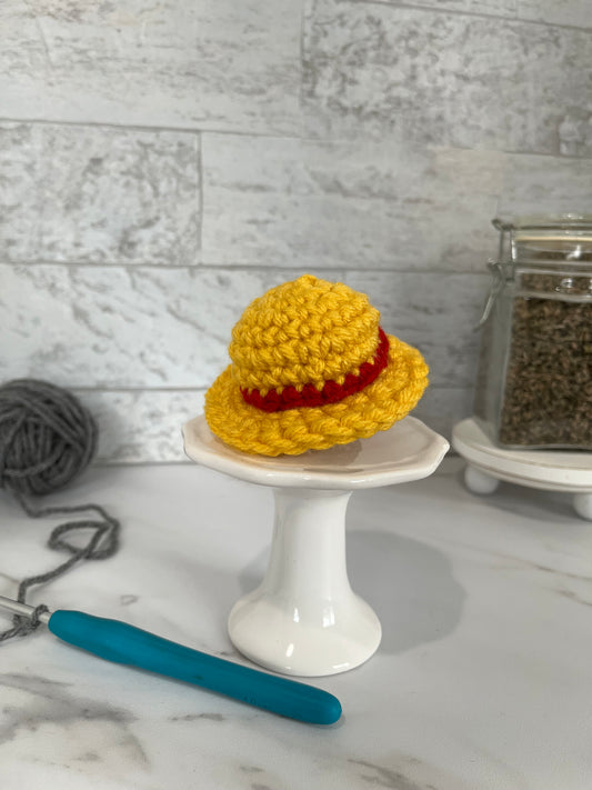 Straw Hat Crochet Cat Toy