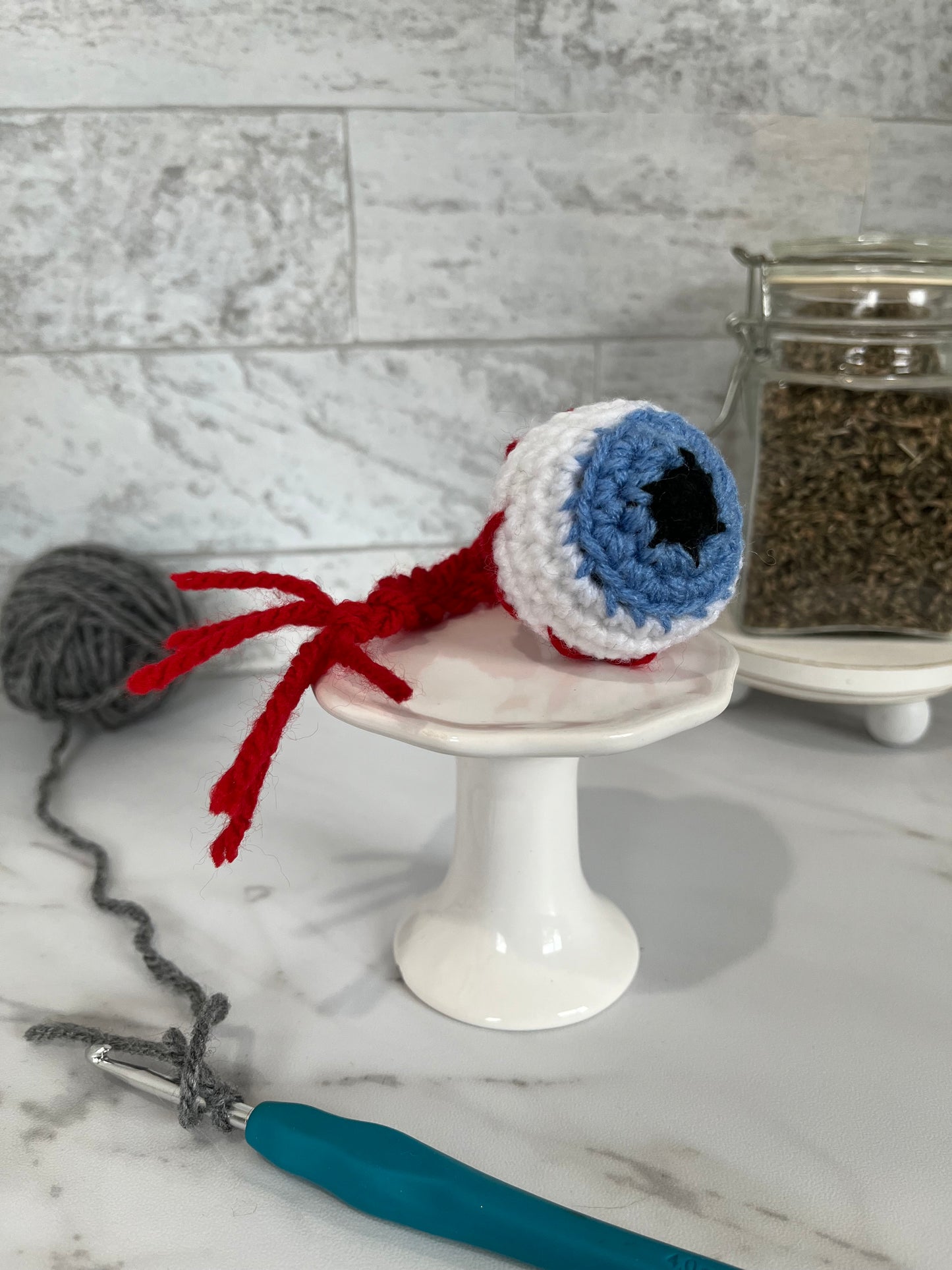 Spooky Stuff - Eyeball! Handmade Crochet Cat/Ferret Toys - Catnip, Jingle Bell, Crinkle