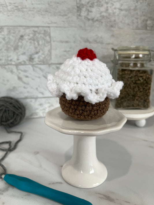 DESSERTS - Cupcake! Handmade Crochet Cat/Ferret Toys - Catnip, Jingle Bell, Crinkle